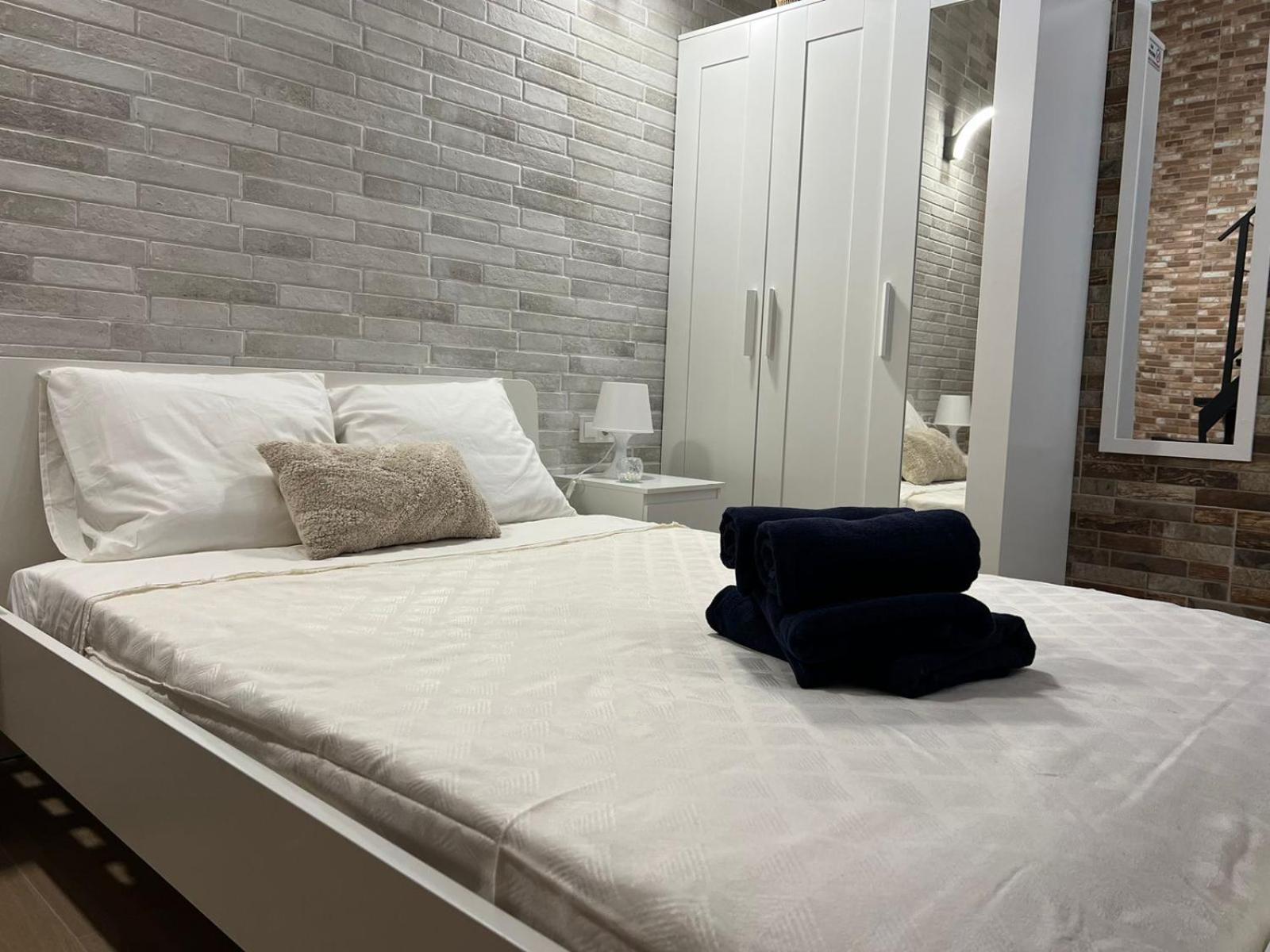 Melia Y Fuster 23C Aparthotel บาเลนเซีย ภายนอก รูปภาพ