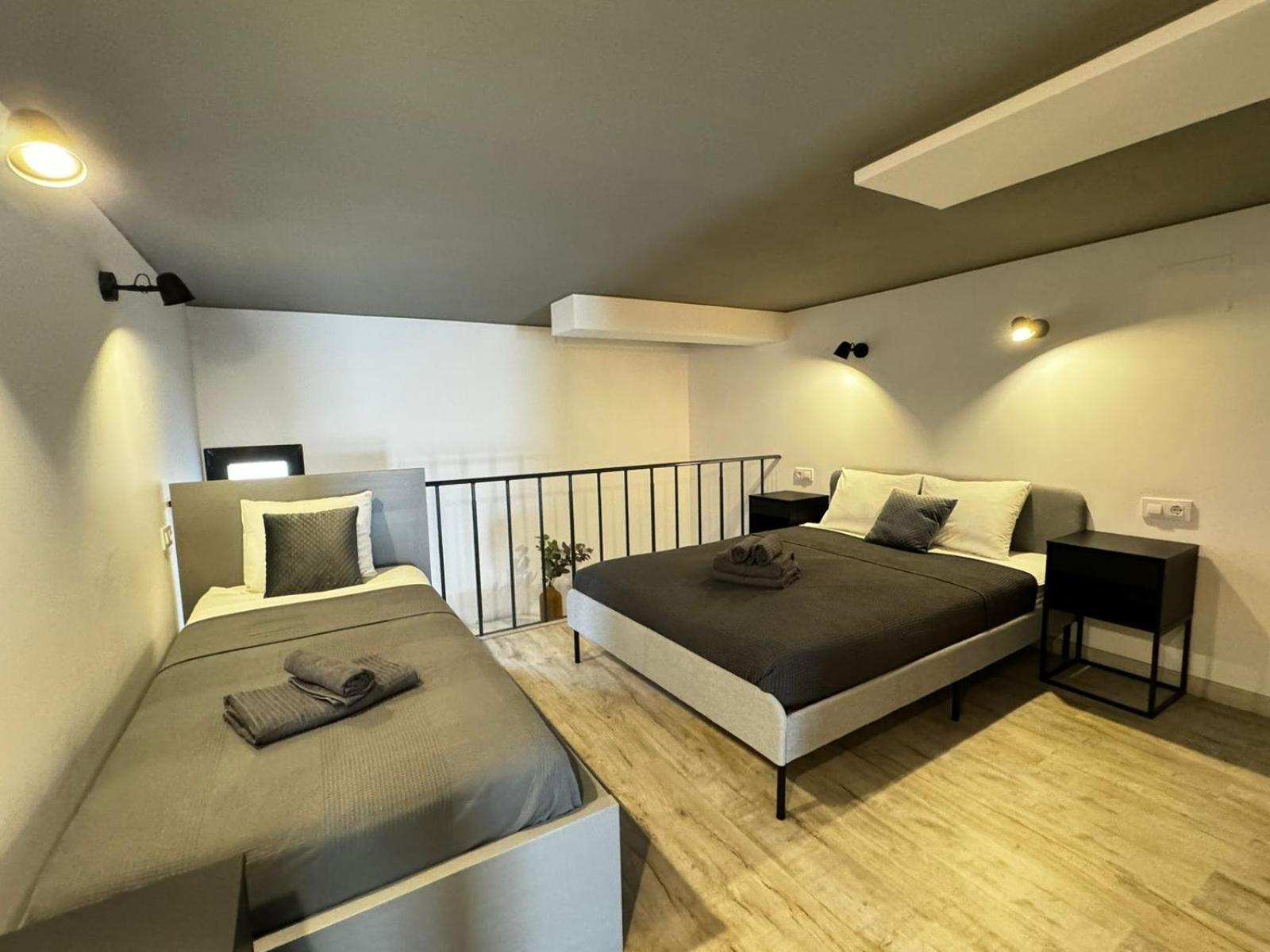 Melia Y Fuster 23C Aparthotel บาเลนเซีย ภายนอก รูปภาพ