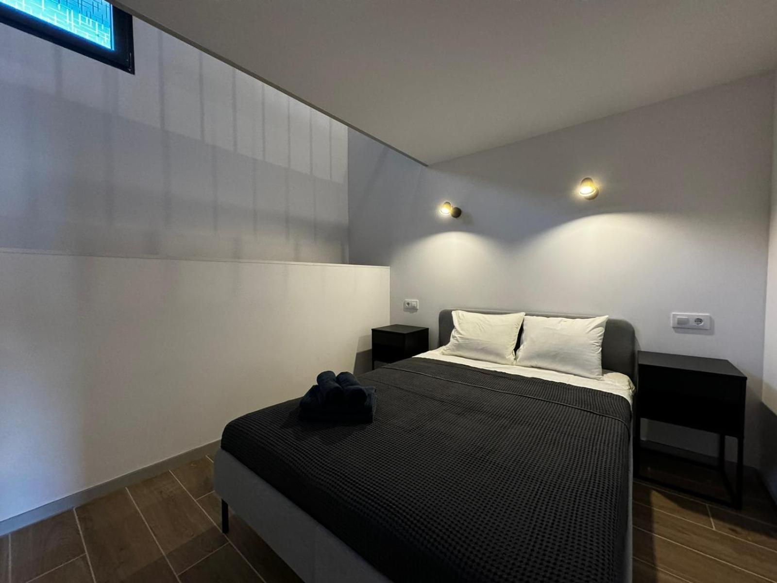 Melia Y Fuster 23C Aparthotel บาเลนเซีย ภายนอก รูปภาพ