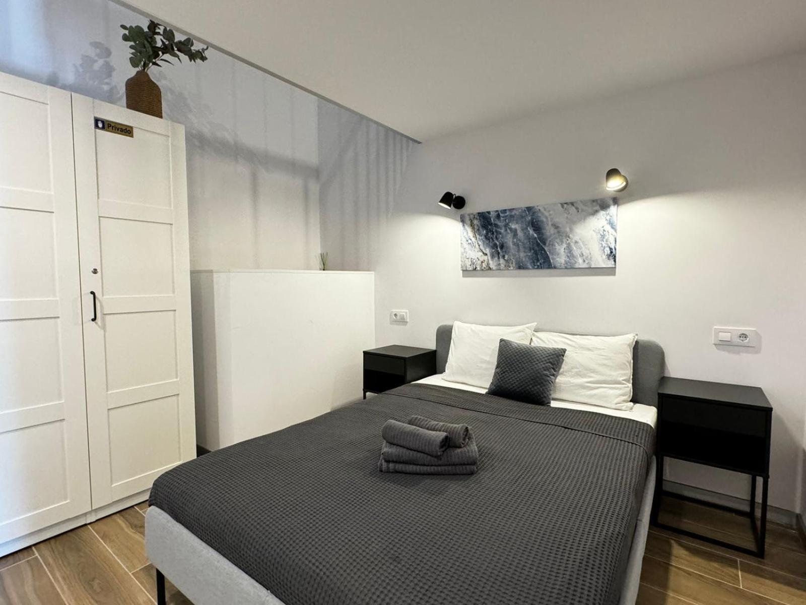 Melia Y Fuster 23C Aparthotel บาเลนเซีย ภายนอก รูปภาพ